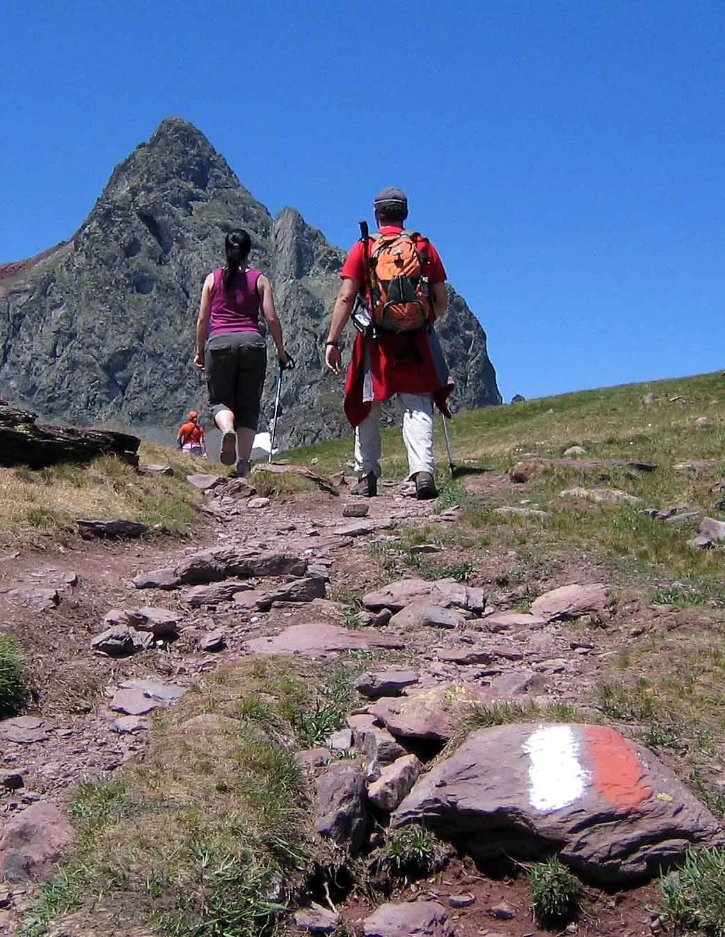 decathlon universo deporte de montaña - Cómo se le llama al deporte de caminar por montaña