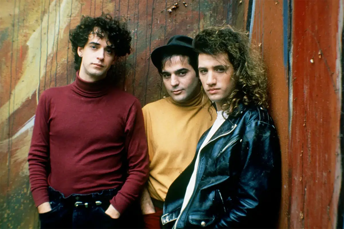 soda stereo vuelta por el universo - Cuál es el disco más vendido de Soda Stereo