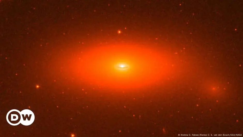 cual es la galaxia mas pequeña del universo - Cuál es la galaxia más oscura del universo