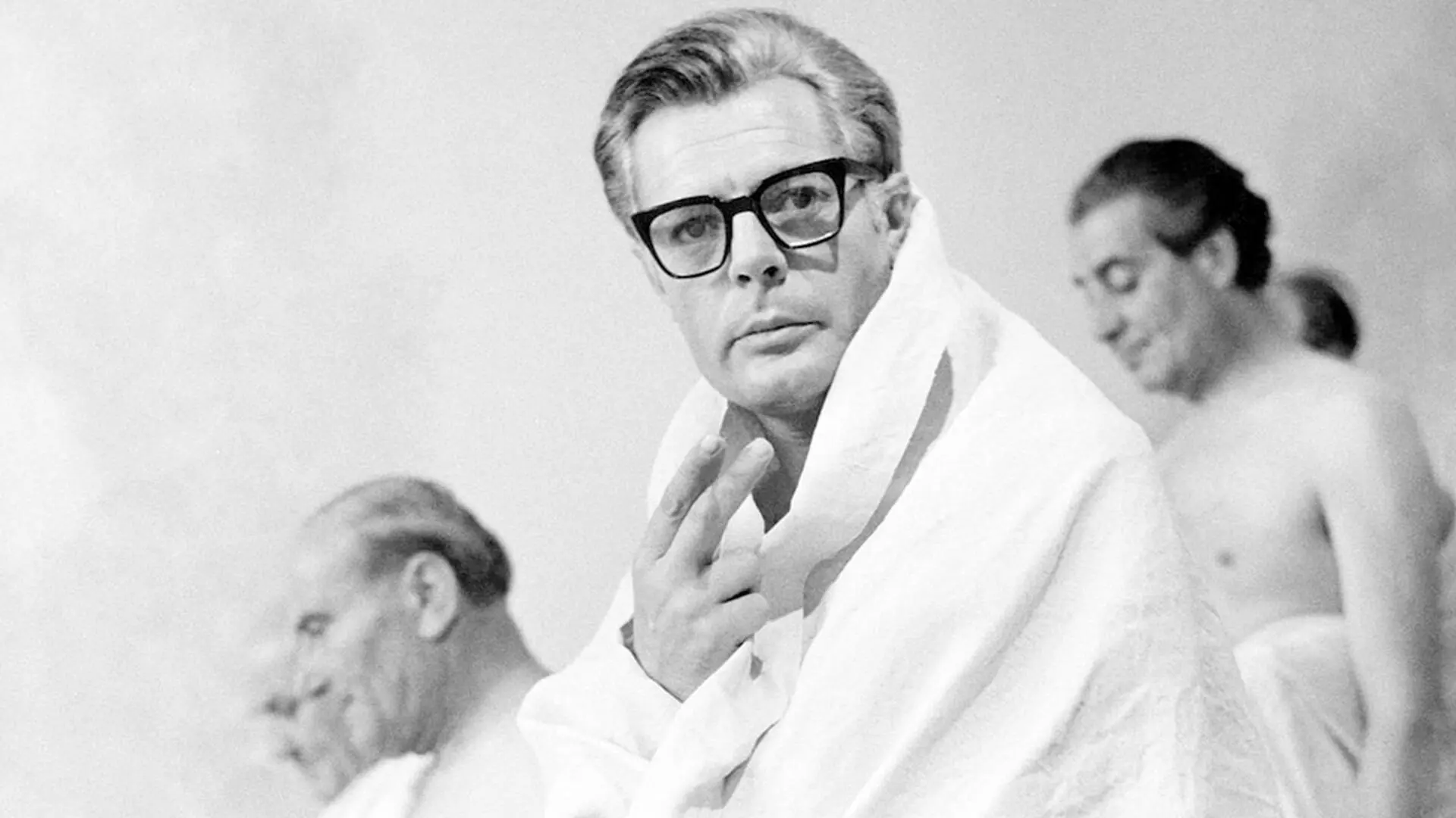 El Universo de Fellini: Un Viaje a Través del Cine Italiano - Dónde ver 8 y medio de Fellini el universo de fellini - Dónde ver 8 y medio de Fellini