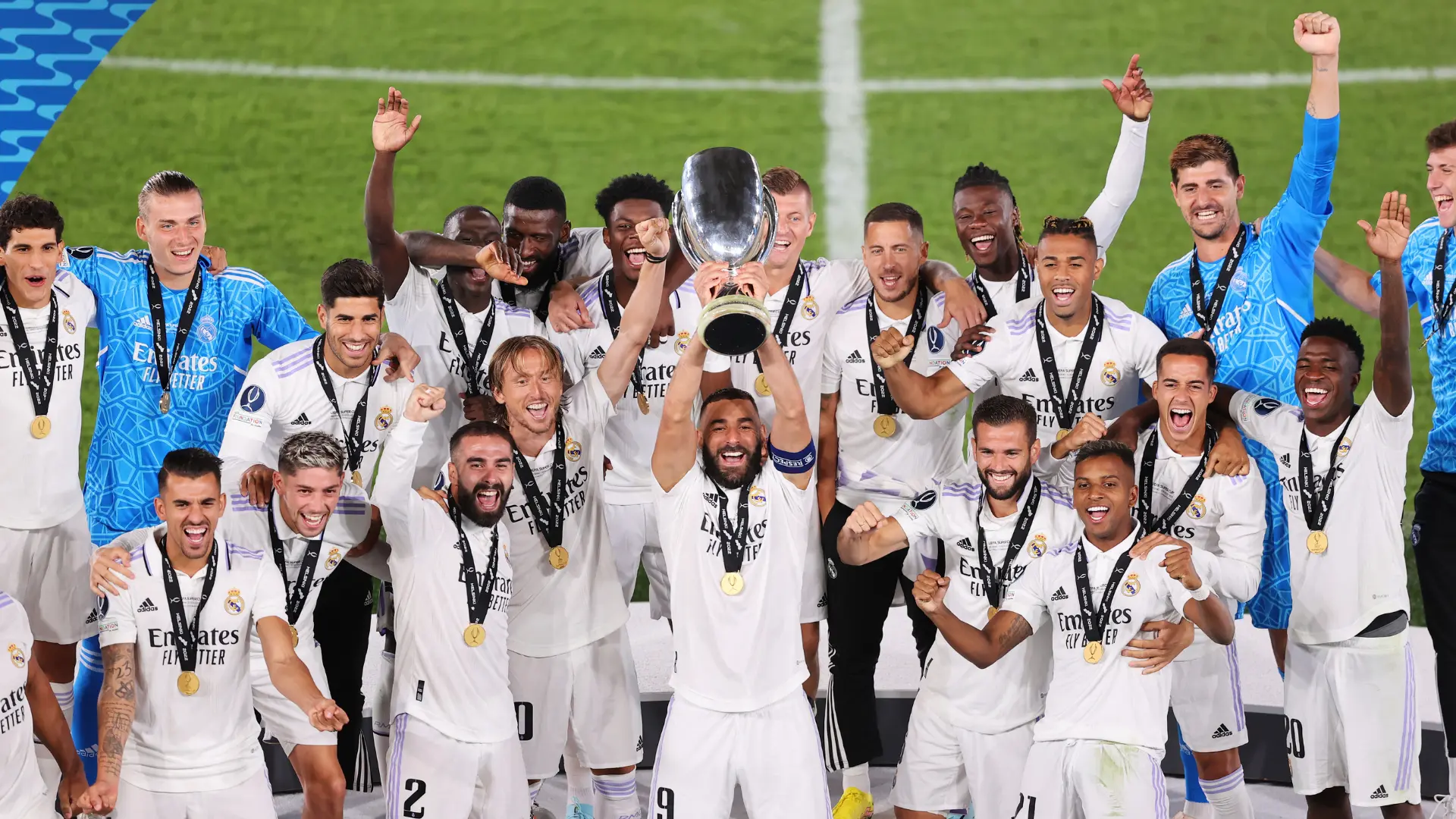 camiseta real madrid universo - Por qué la camiseta del Real Madrid es blanca