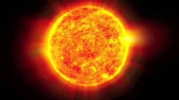 cómo puede arder el sol si el universo está vacío - Qué es lo que arde en el Sol