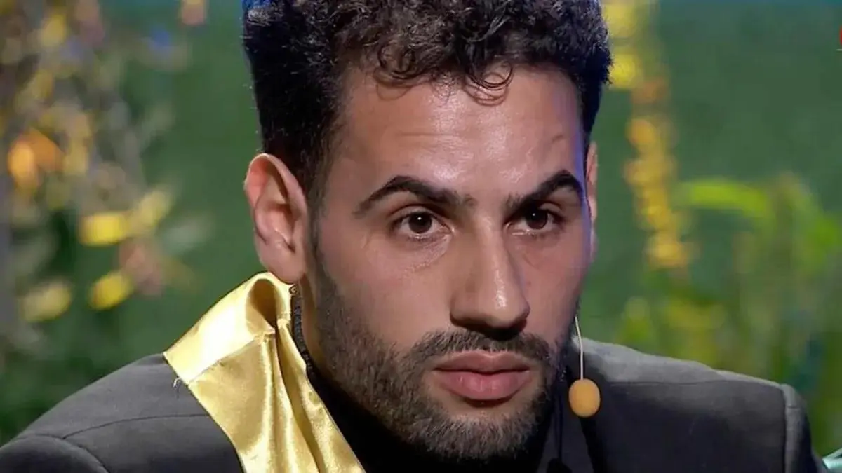Asraf Beno y su Posición en los Reality Shows: De Supervivientes a Gran Hermano Dúo - Qué estudio Asraf Beno asraf beno posicion en mis universo - Qué estudio Asraf Beno