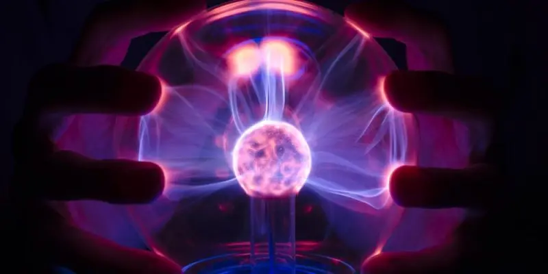 ejemplos de plasma en el universo - Qué objetos son plasma