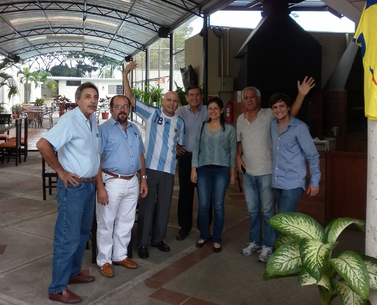 el universo consulado argentino guayaquil - Quién es el consulado argentino en Ecuador