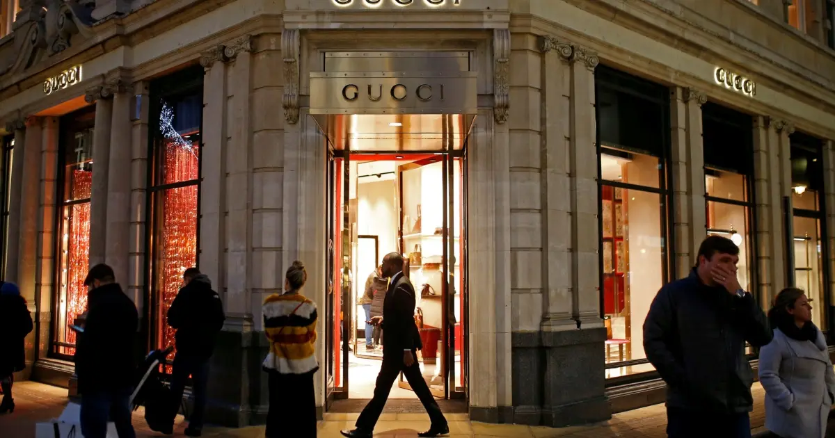 el universo de guchi - Quién es el dueño de Gucci 2024